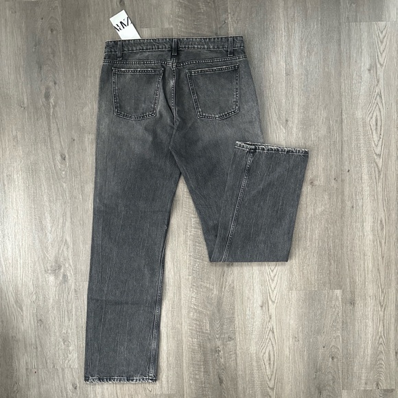 TRF Low-Rise Straight Cut Jeans - Picture 2 of 3
